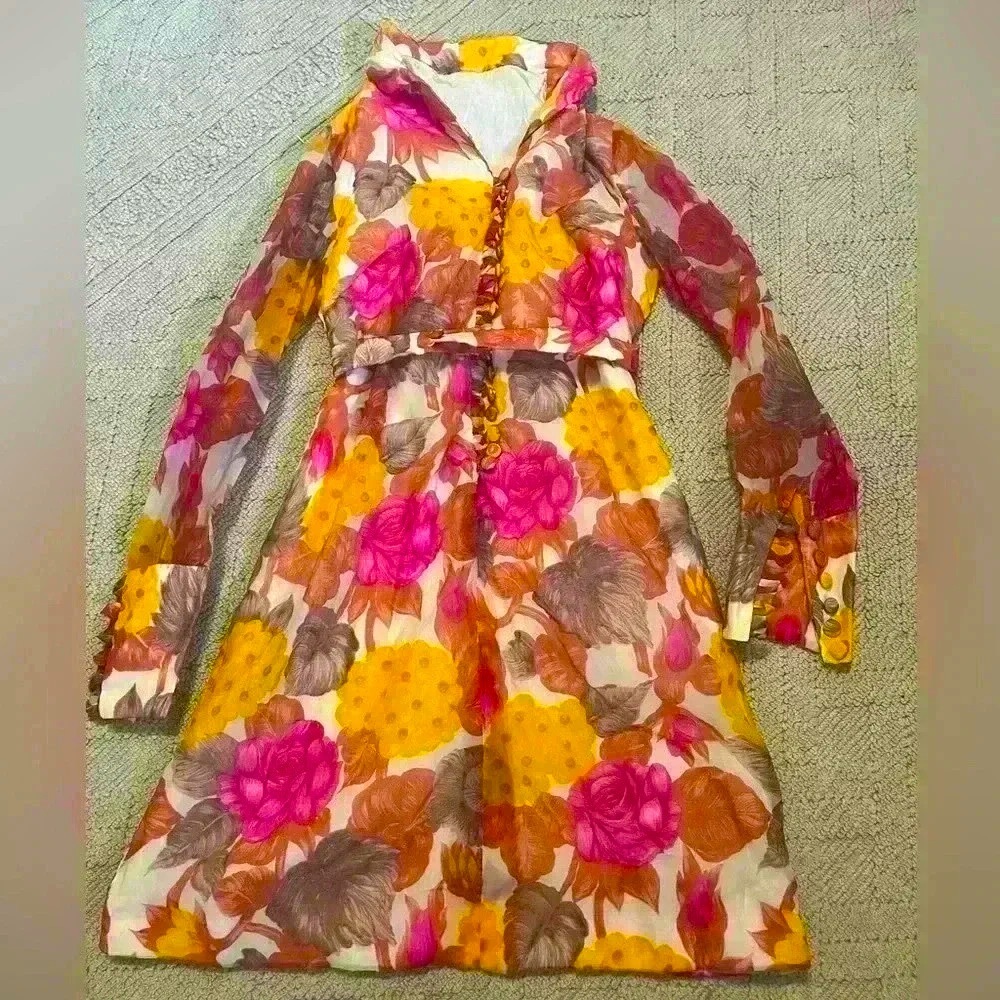 Vintage Mod Retro 70s 60s mini dress floral sheer handmade hand sewn antique
